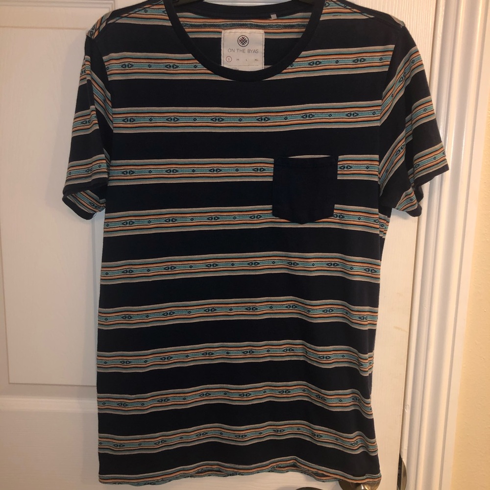 Navy & Aztec print tee